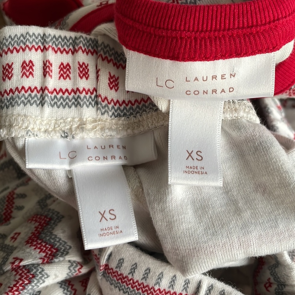 NWT- LC Lauren Conrad Holiday PJ Set - Picture 14 of 16